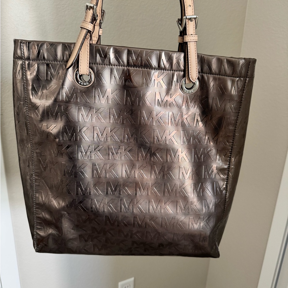 Michael Kors Bronze Signature Tote